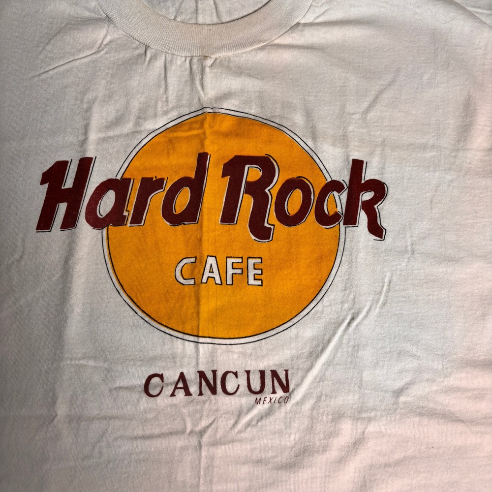 Vintage Hard Rock Cafe T-Shirt Mens L White Cancun Mexico Graphic Tee